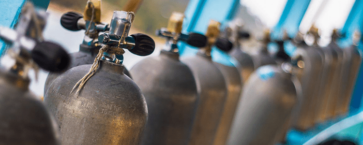 Газовые баллоны в Лубянке